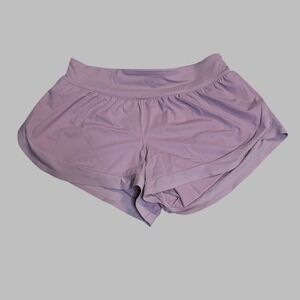 Lululemon Shorts size 4 Lavender Pink‎